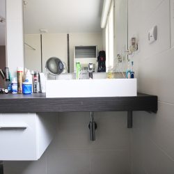 lavabo déporté adapté PMR