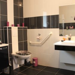 une Maison Auton'home et ses sanitaires ergonomiques adaptés et accessibles